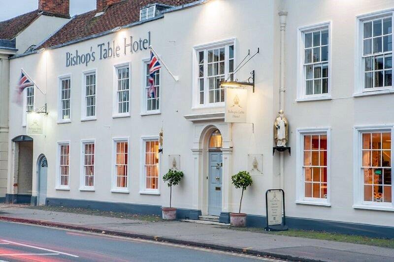 The Bishops Table Hotel Farnham  Exterior photo